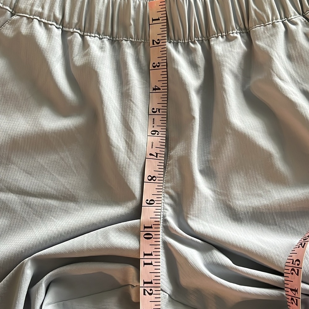 Columbia PFG Crop Pants - Picture 7 of 8